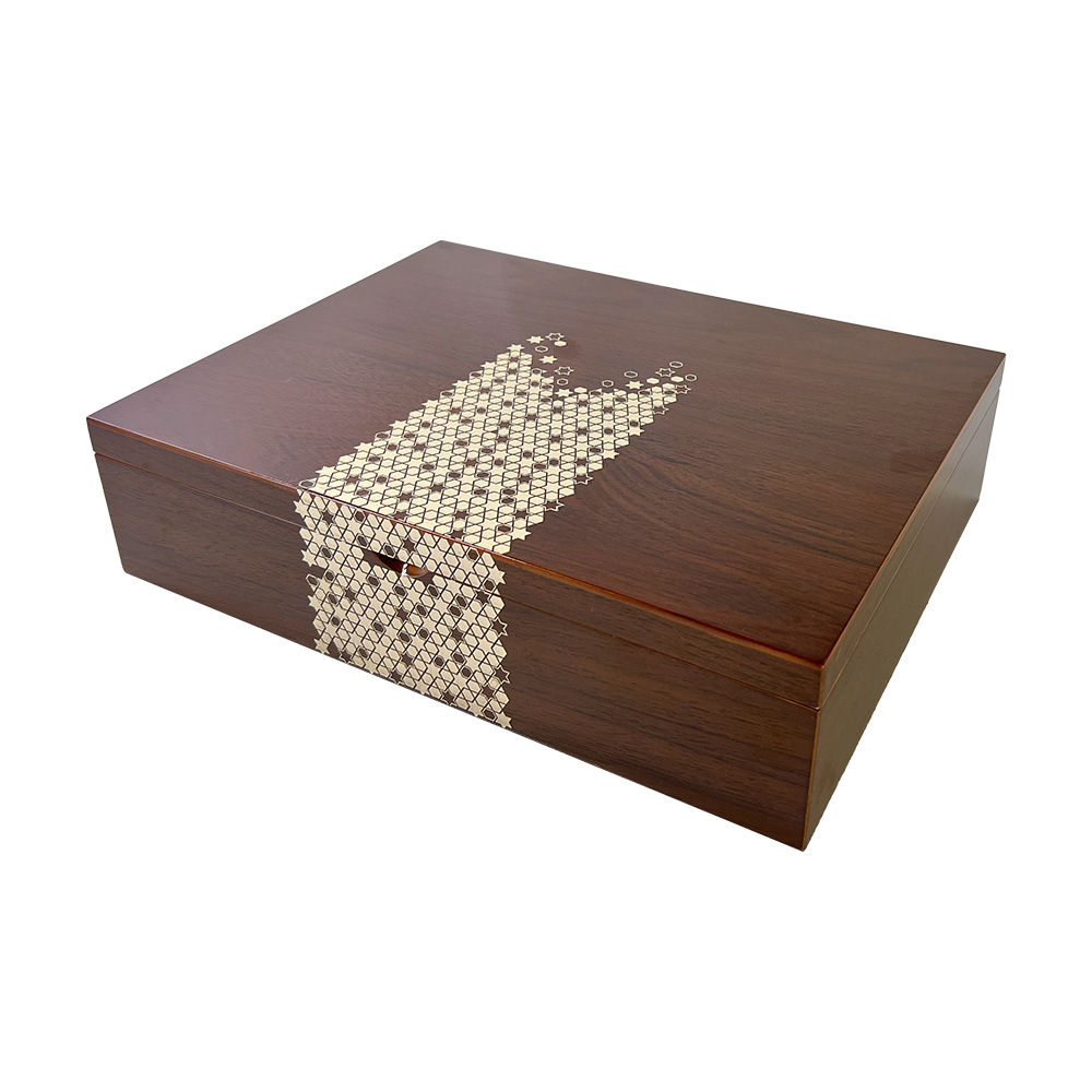 Candy wooden box 