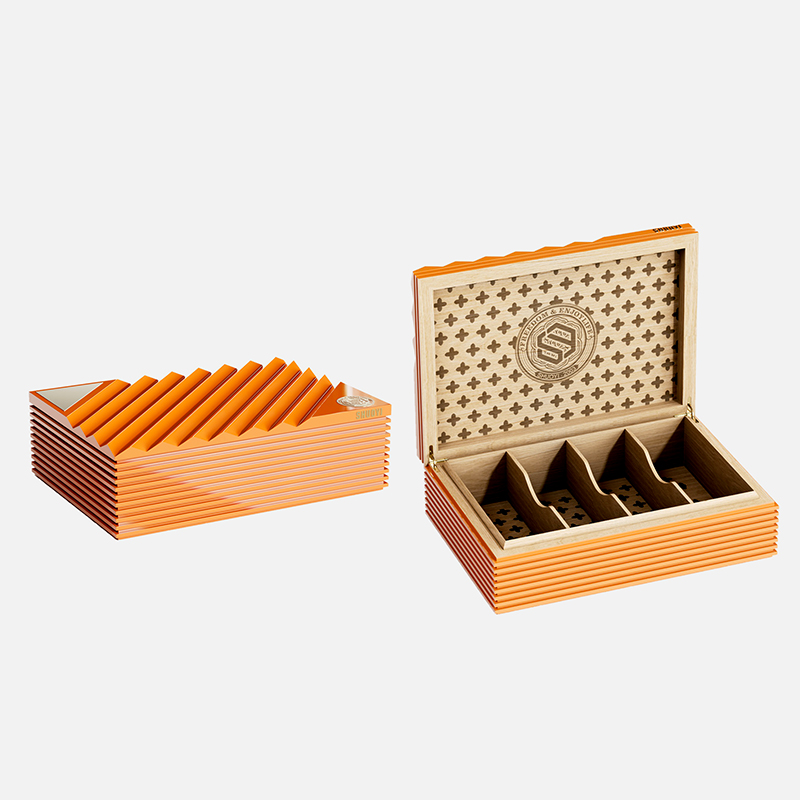 Glossy box 