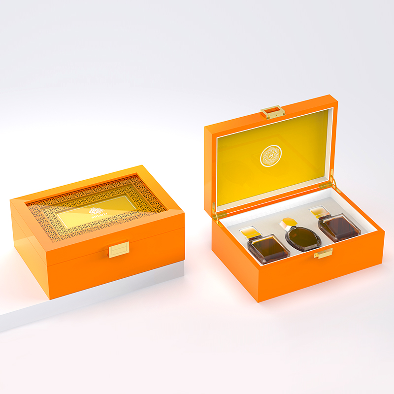 Wooden box