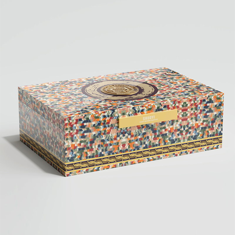 Cigar humidor